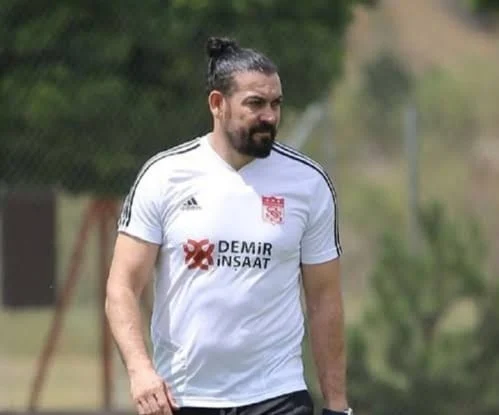 Sivasspor’un yeni hocası Servet ÇETİN…