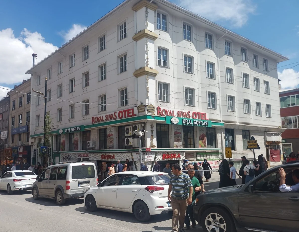 Kızılay’ın binasında sona yaklaşıldı
