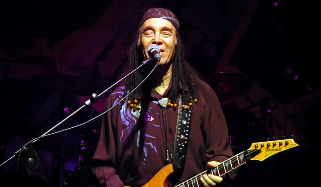 Usta sanatçı Erkin Koray hayatını kaybetti