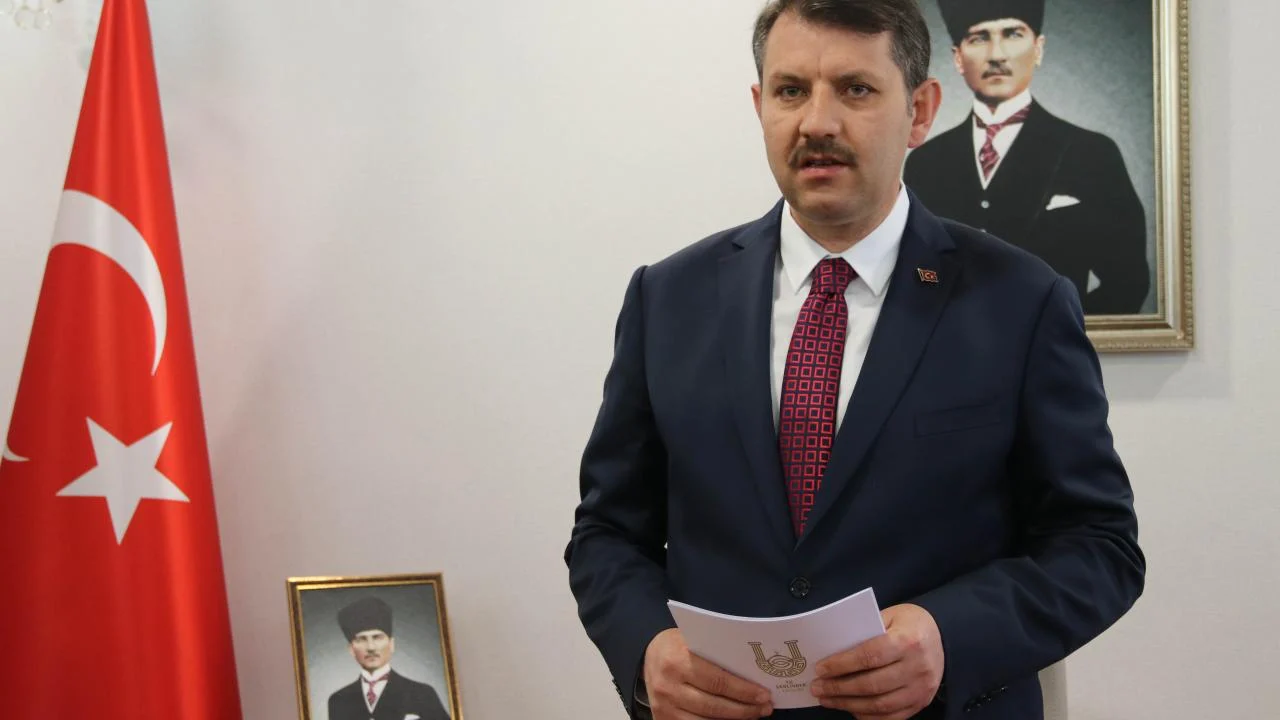 Valiler Kararnamesi Yayımlandı! Urfa Valisi Ayhan Merkeze Çekildi