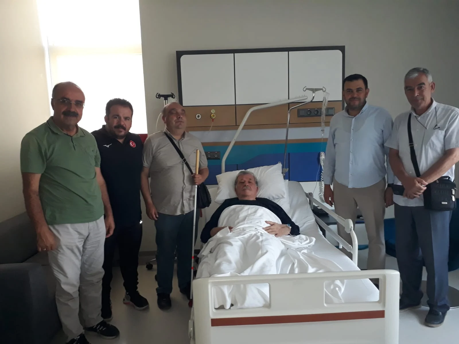 Engelli dostlarından Profesör Recep Toparlı hocaya vefa ziyareti
