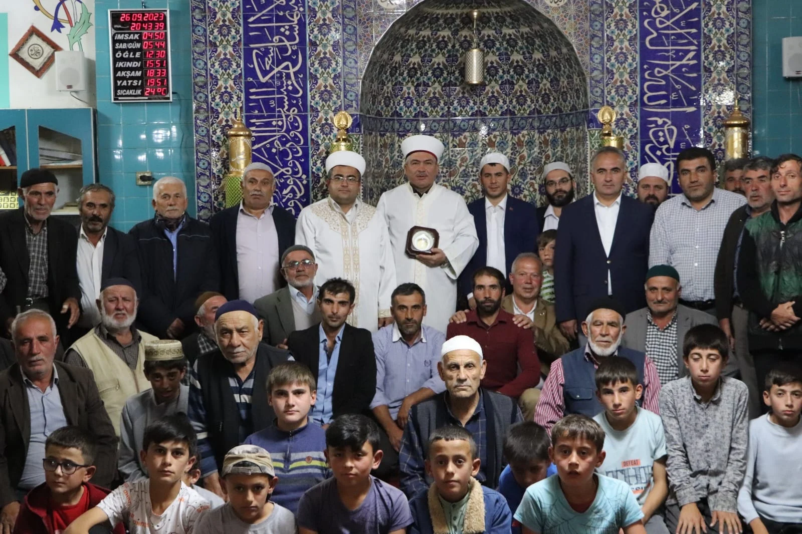 Yıldız beldesi camiinde Mevlid Kandil programı düzenlendi