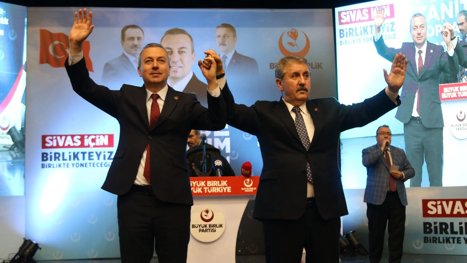 Dr. Adem Uzunun projeleri görücüye çıktı
