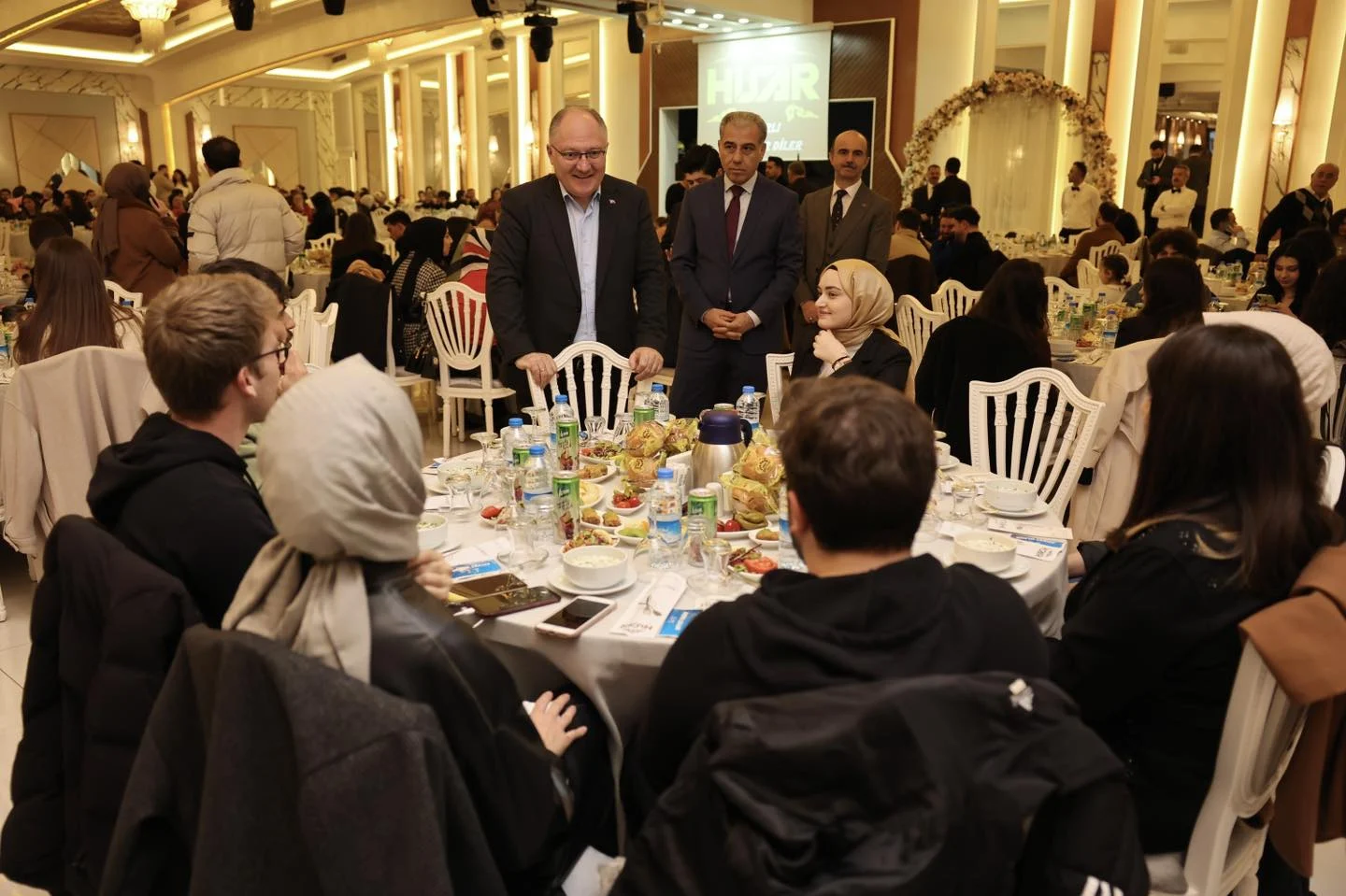 Başkan Bilgin, Mimarlar ile iftar yemeğinde bir araya geldi