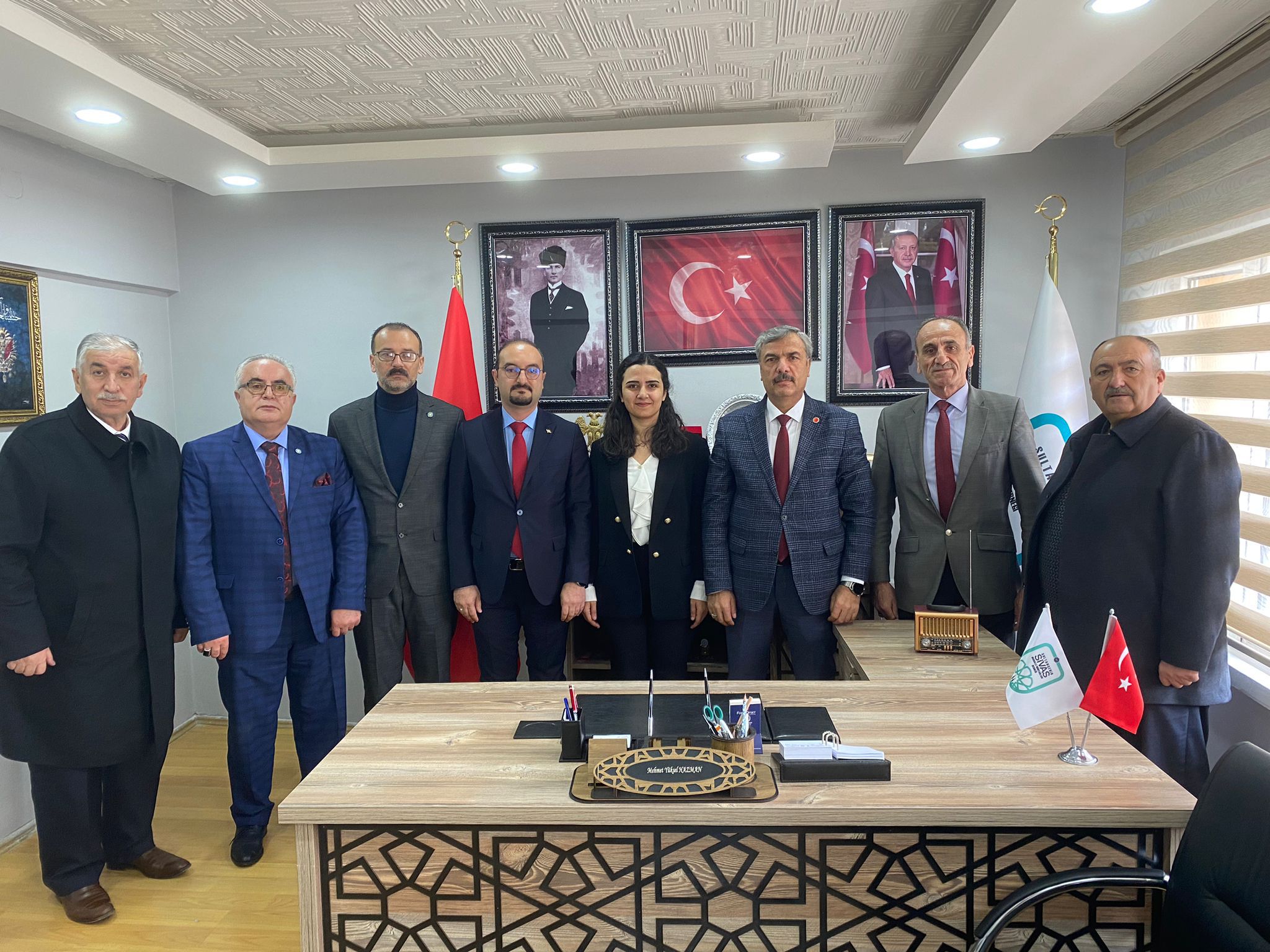 Yaray ve Oğuzhan, Sultan şehir muhtarlar derneğini ziyaret etti