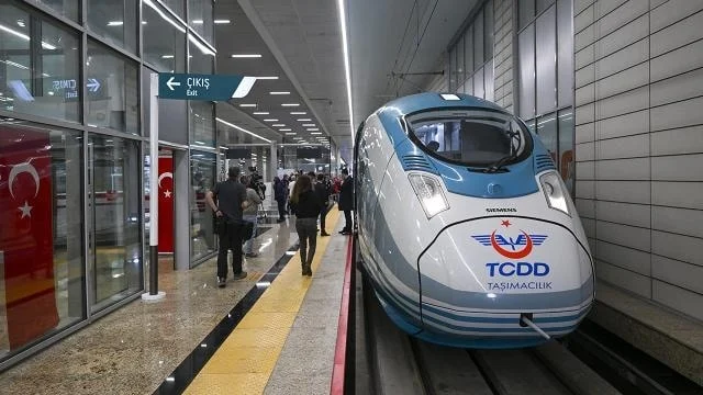 İşte Bu… Ankara-Sivas Yüksek Hızlı Treni Artık İstanbul’a Direkt Gidecek