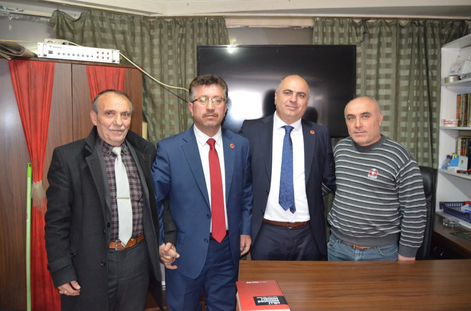 Kılınç, Milli Ekonomi Modelini Olukman Derneği Yönetimi ile paylaştı