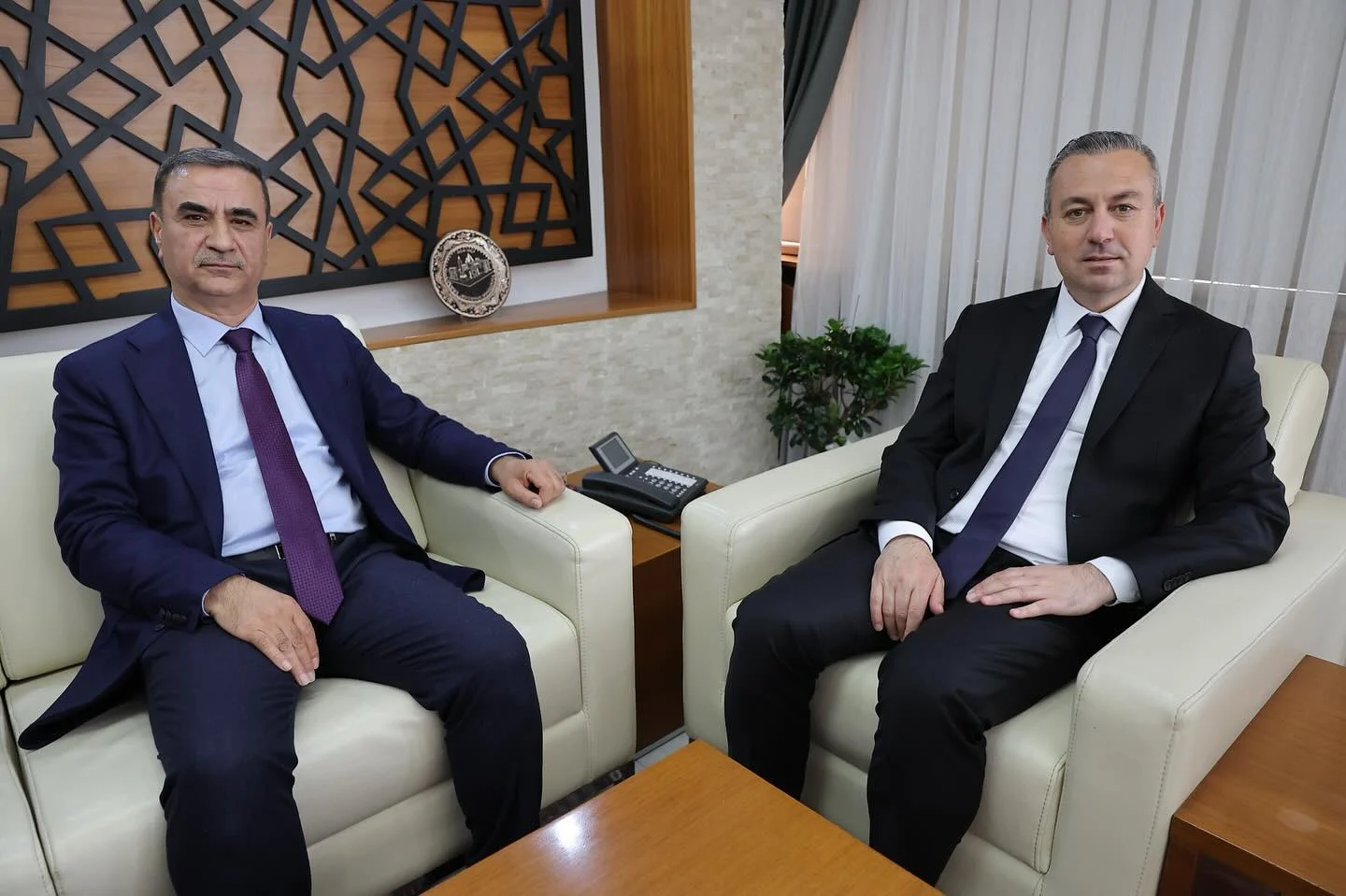 Mimar Sami Aydın, Başkan Uzun’a Hayırlı Olsun Ziyaretinde Bulundu