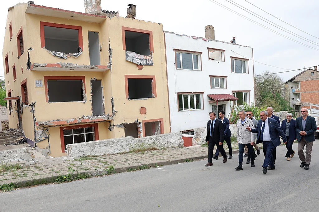 Başkan Uzun, “ Esentepe ve Yunus Emrede hız bir dönüşüm yapacağız”