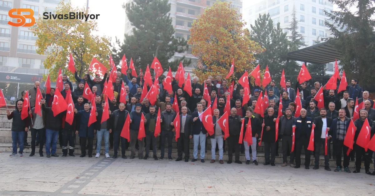 ESNAFLAR TÜRK BAYRAĞI İLE TERÖRETEPKİ GÖSTERDİLER