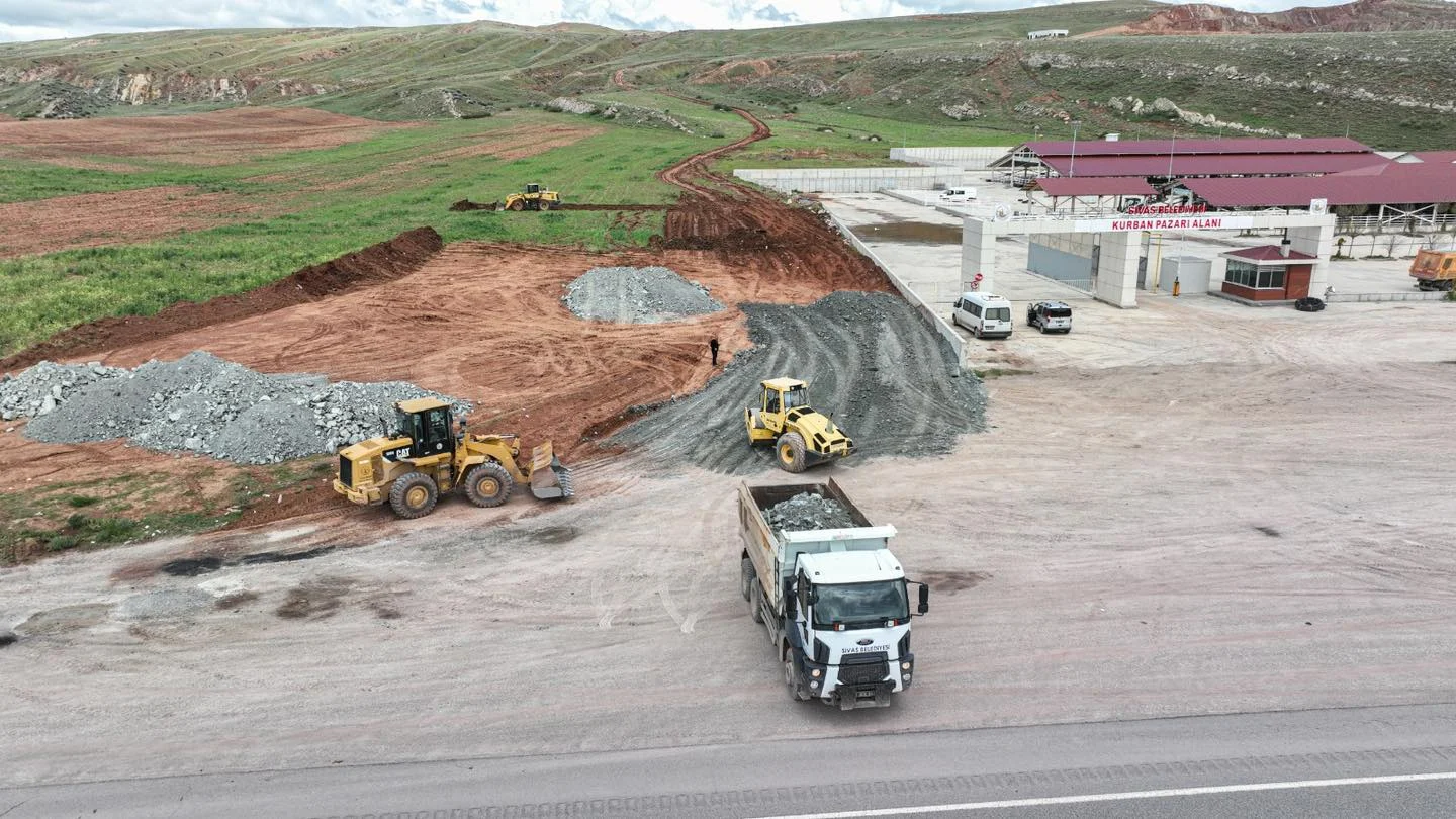 Kurban Pazarına otopark düzenlemesi yapılıyor