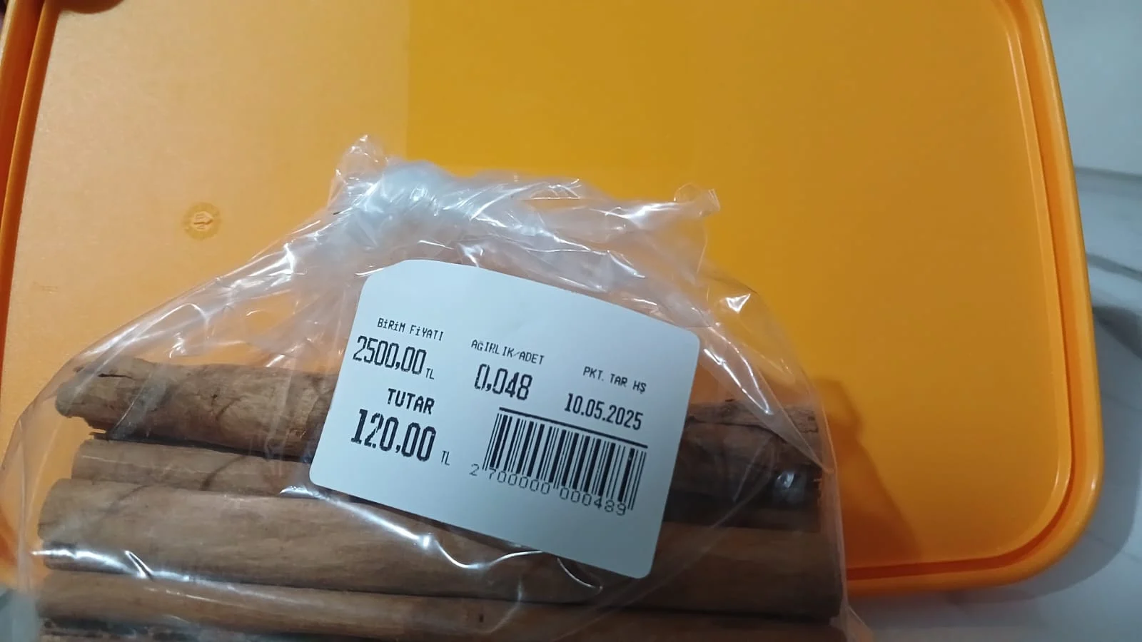 Aktarlarda Fiyatlar El Yakıyor: Tarçının Kilosu 2.500 TL’ye Dayandı
