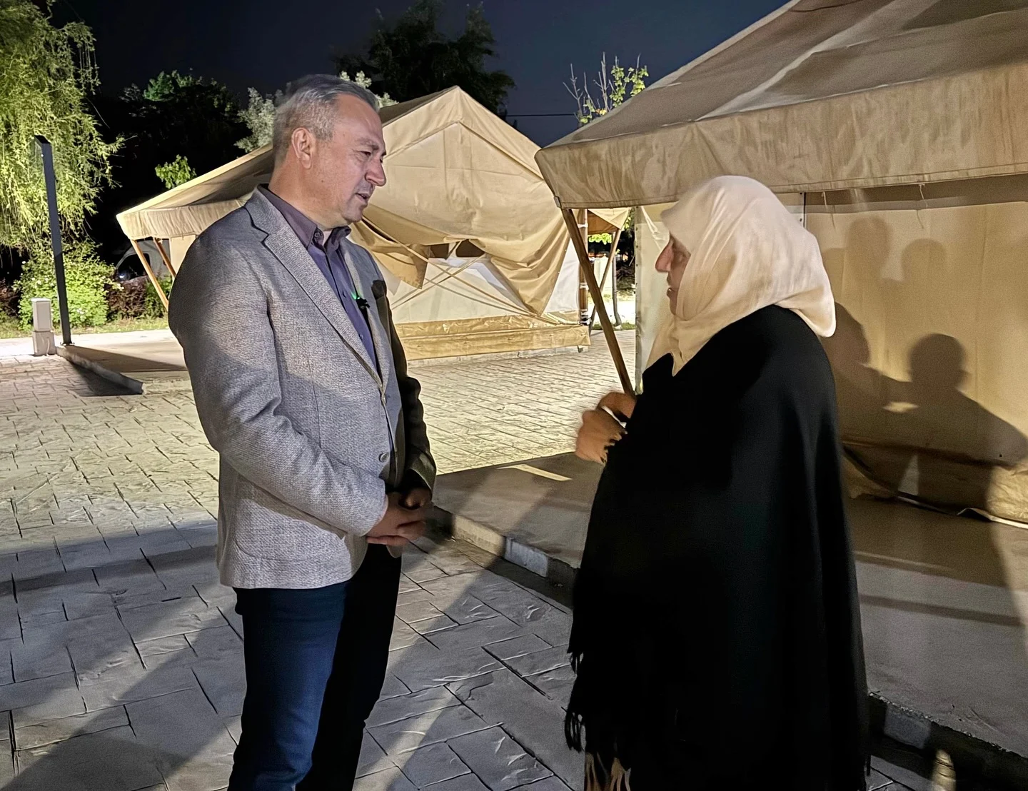 BAŞKAN UZUN, SICAK ÇERMİK’TE VATANDAŞLARLA BULUŞTU