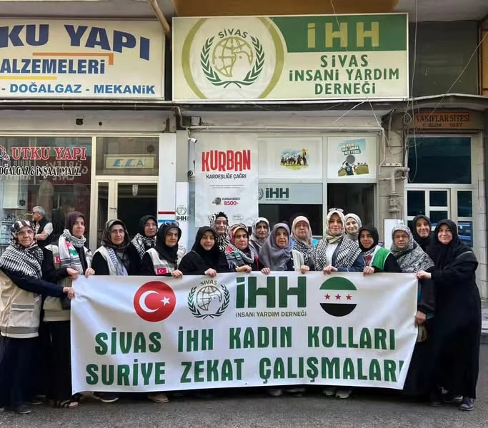 SİVAS İHH KADIN KOLLARI’NDAN BAYRAM ÖNCESİ ANLAMLI ZİYARET