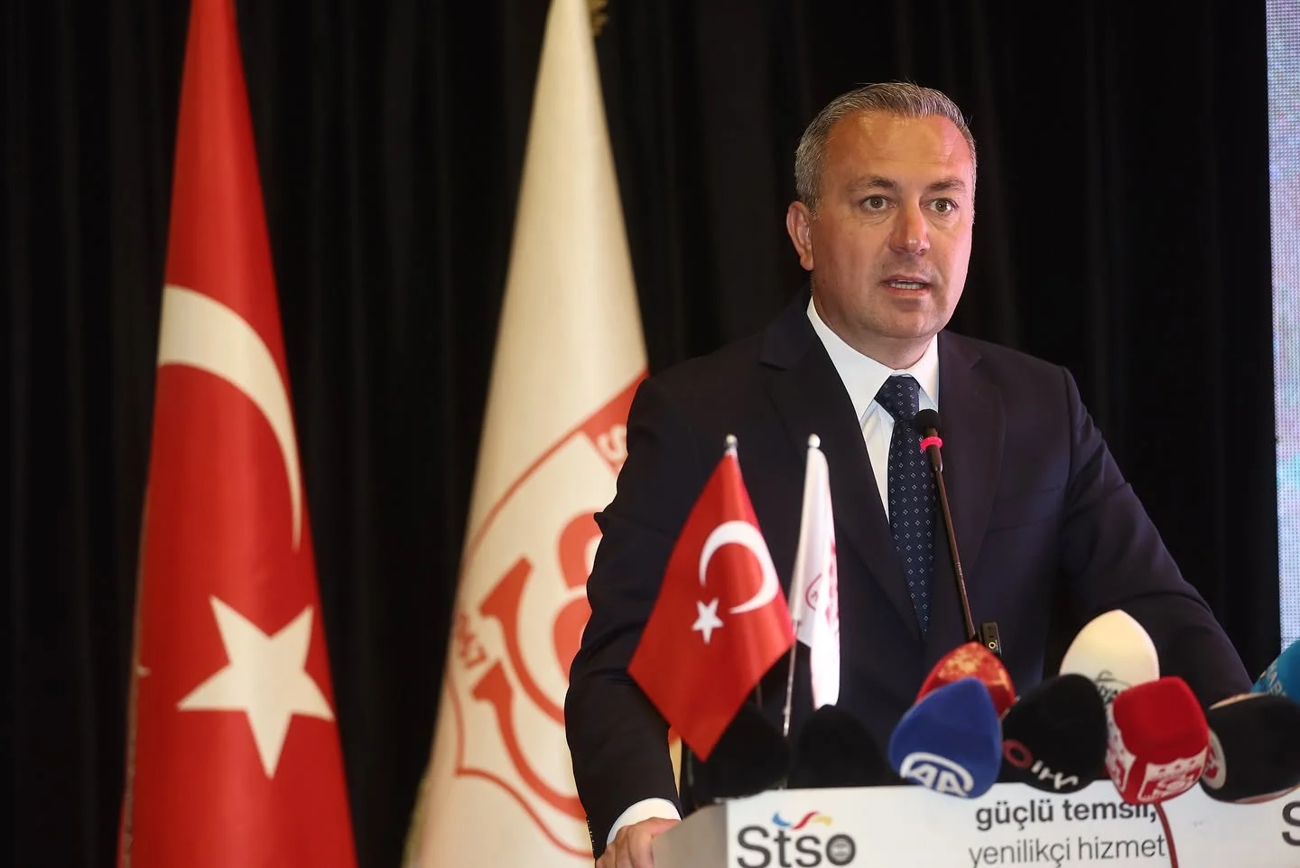 BAŞKAN ADEM UZUN’DAN PEYGAMBERİMİZE YAPILAN SAYGISIZLIĞA SERT TEPKİ: “KINIYORUZ!”