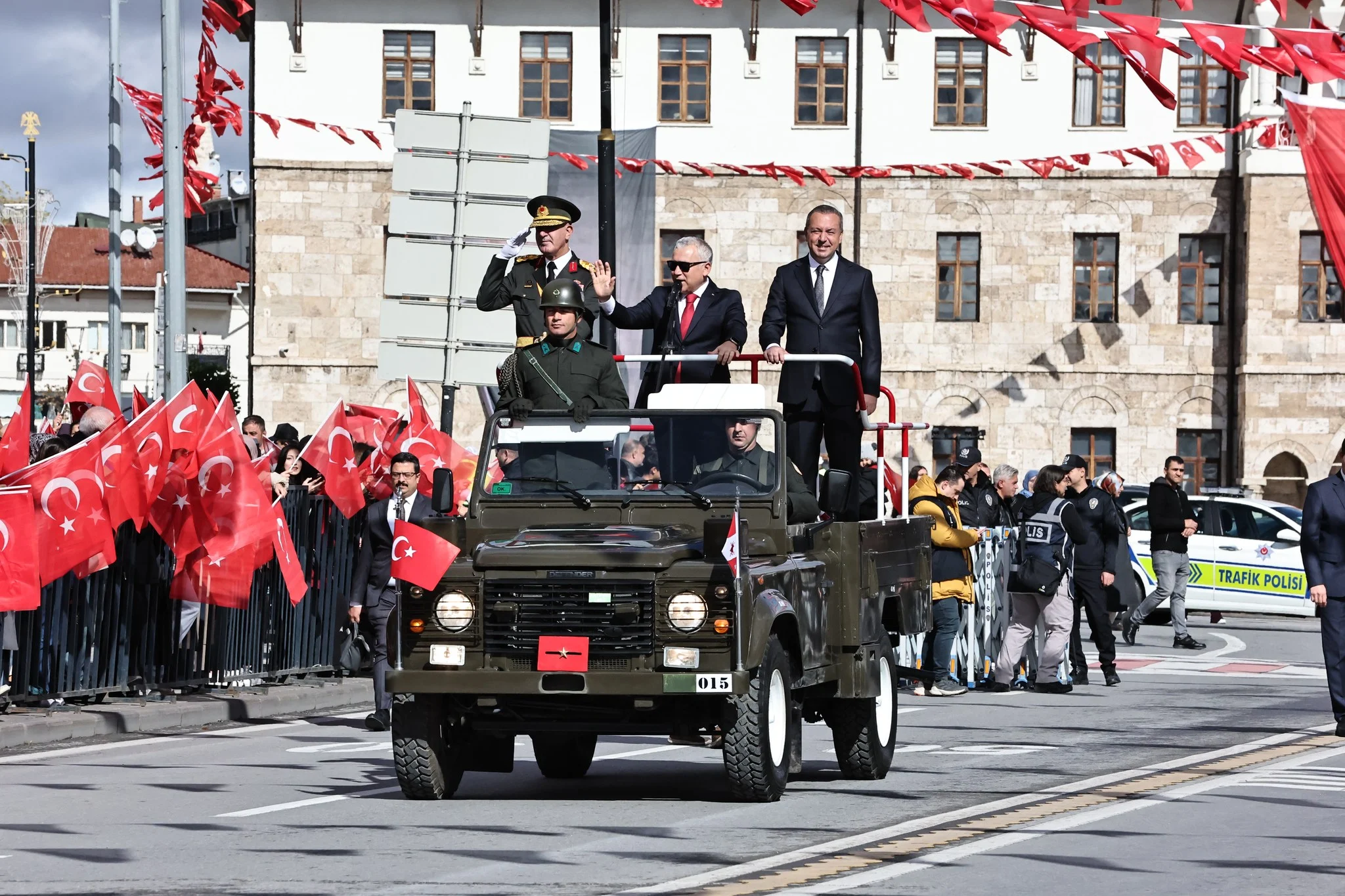 CUMHURİYET’İN 102. YILI SİVAS’TA COŞKUYLA KUTLANDI