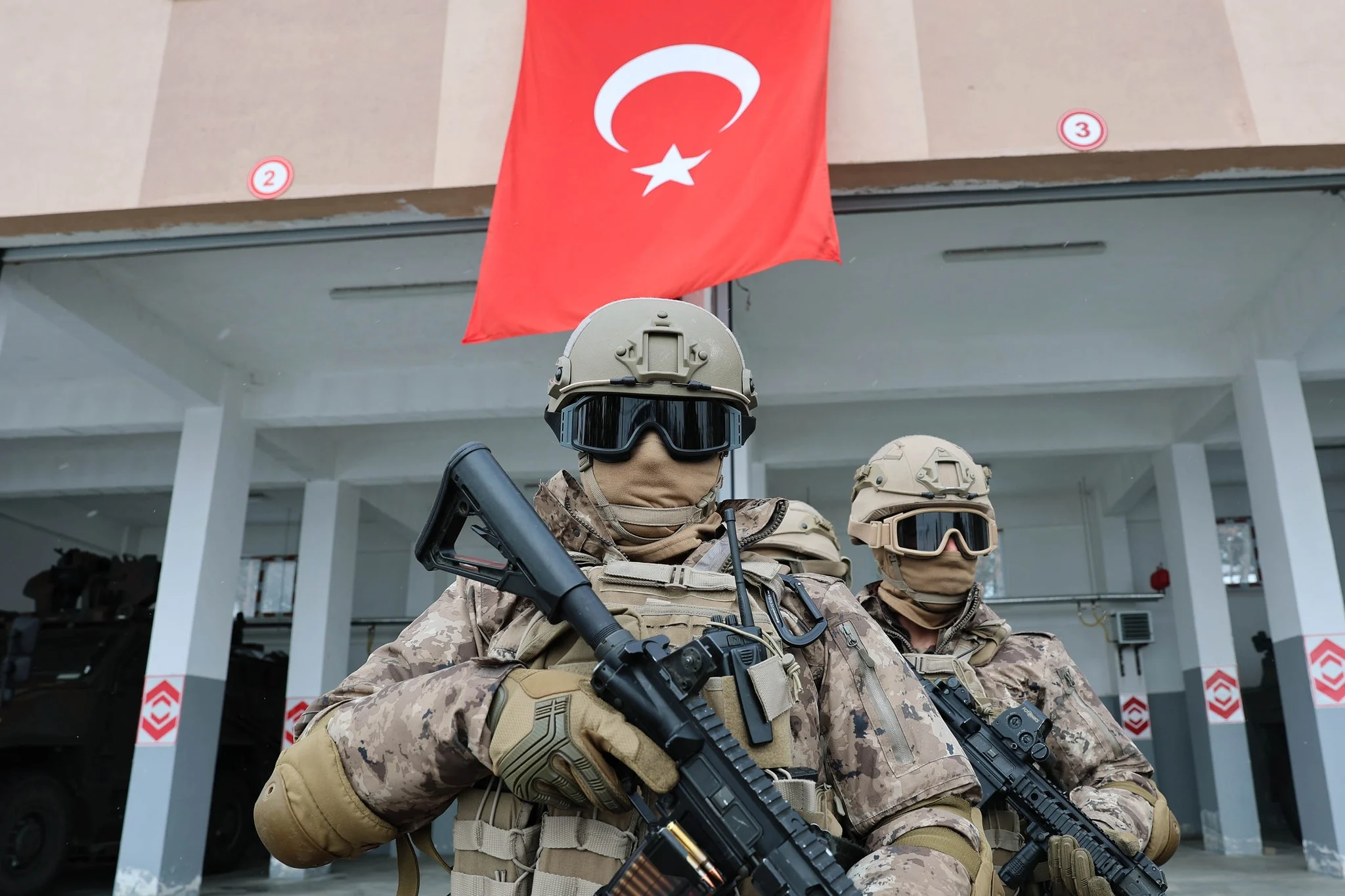 PÖH TİMLERİ SURİYE’YE DUALARLA UĞURLANDI