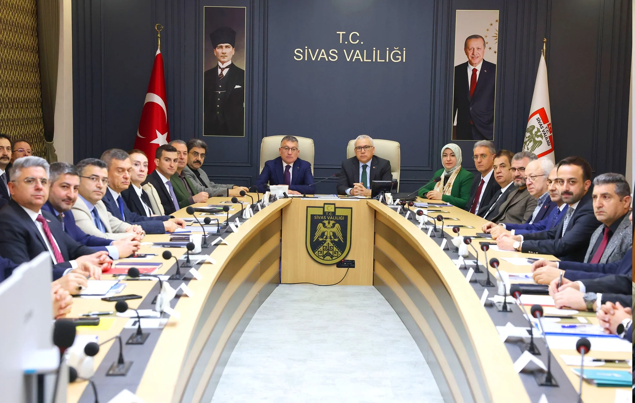 SİVAS’IN GELECEĞİNİ ŞEKİLLENDİRECEK PROJELER MASAYA YATIRILDI