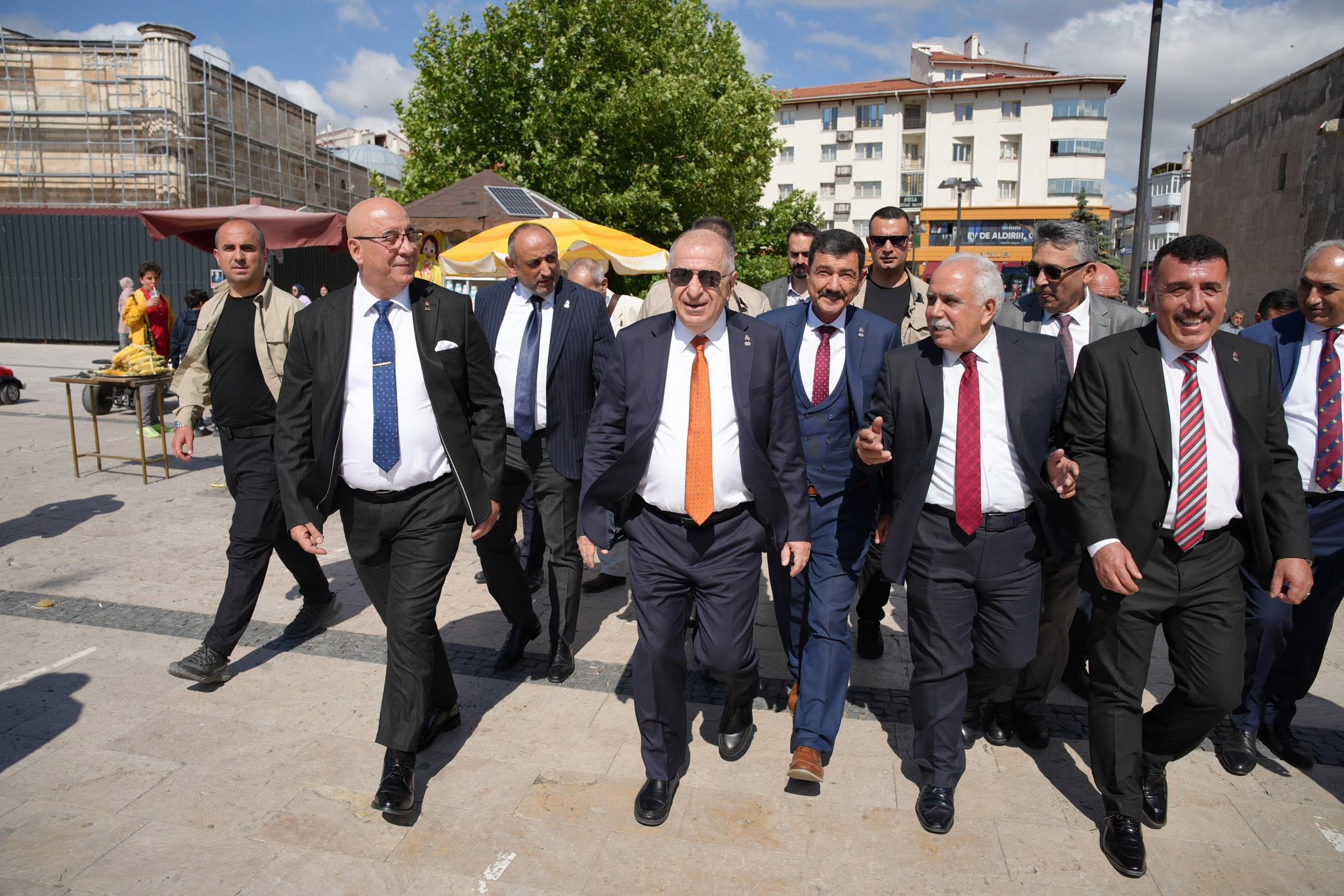 NEVZAT YANMAZ ZAFER PARTİSİ’NE Mİ KATILIYOR? SİVAS KULİSLERİ HAREKETLENDİ