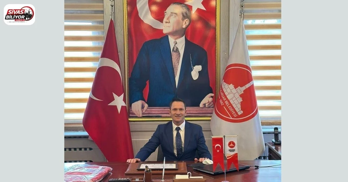 KOYULHİSAR’DA SİYASET GÜNDEMİ DEĞİŞTİ: BAŞKAN KARAKULLUKÇU İSTİFA ETTİ